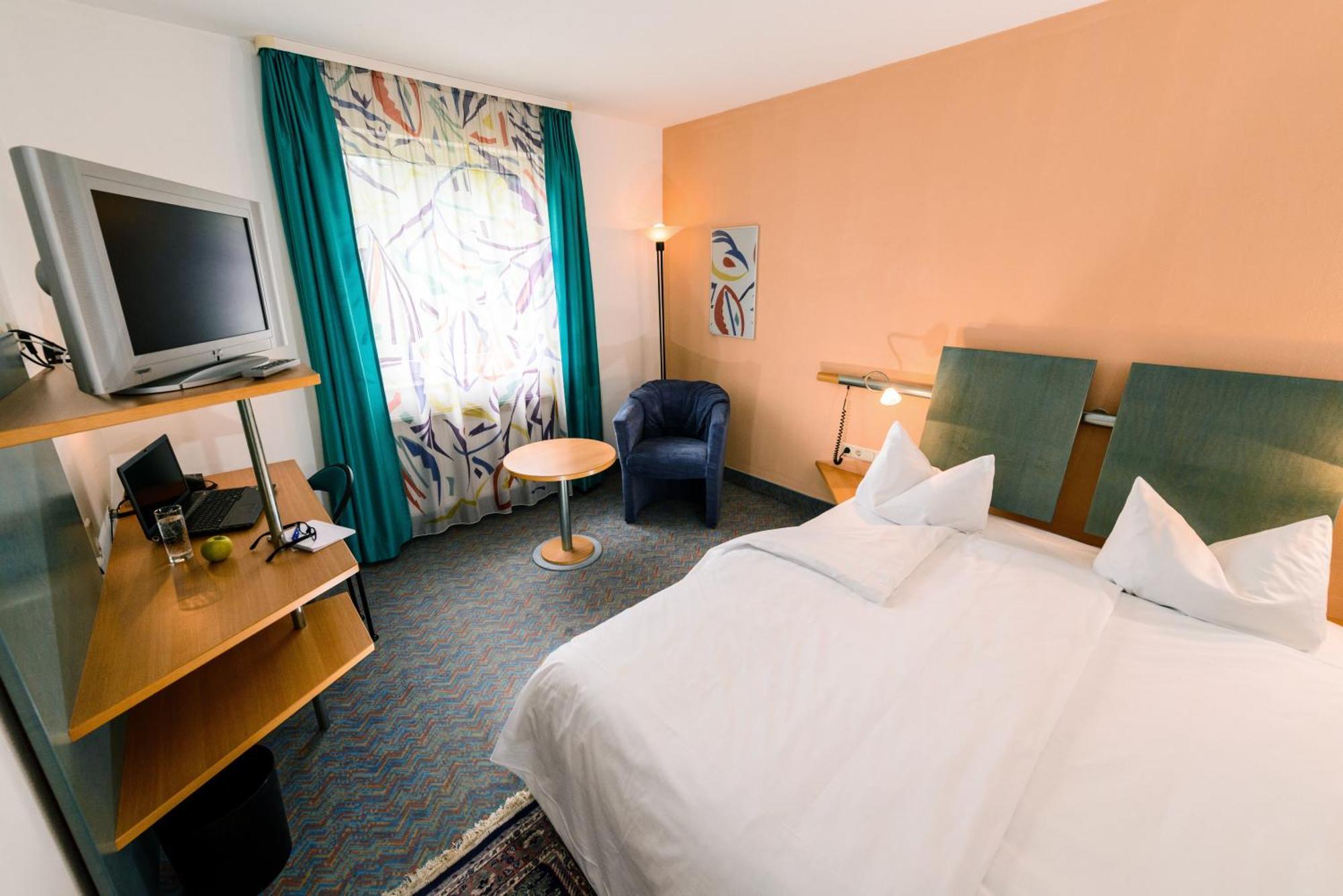 Hotel Residenz Schnelldorf Room photo