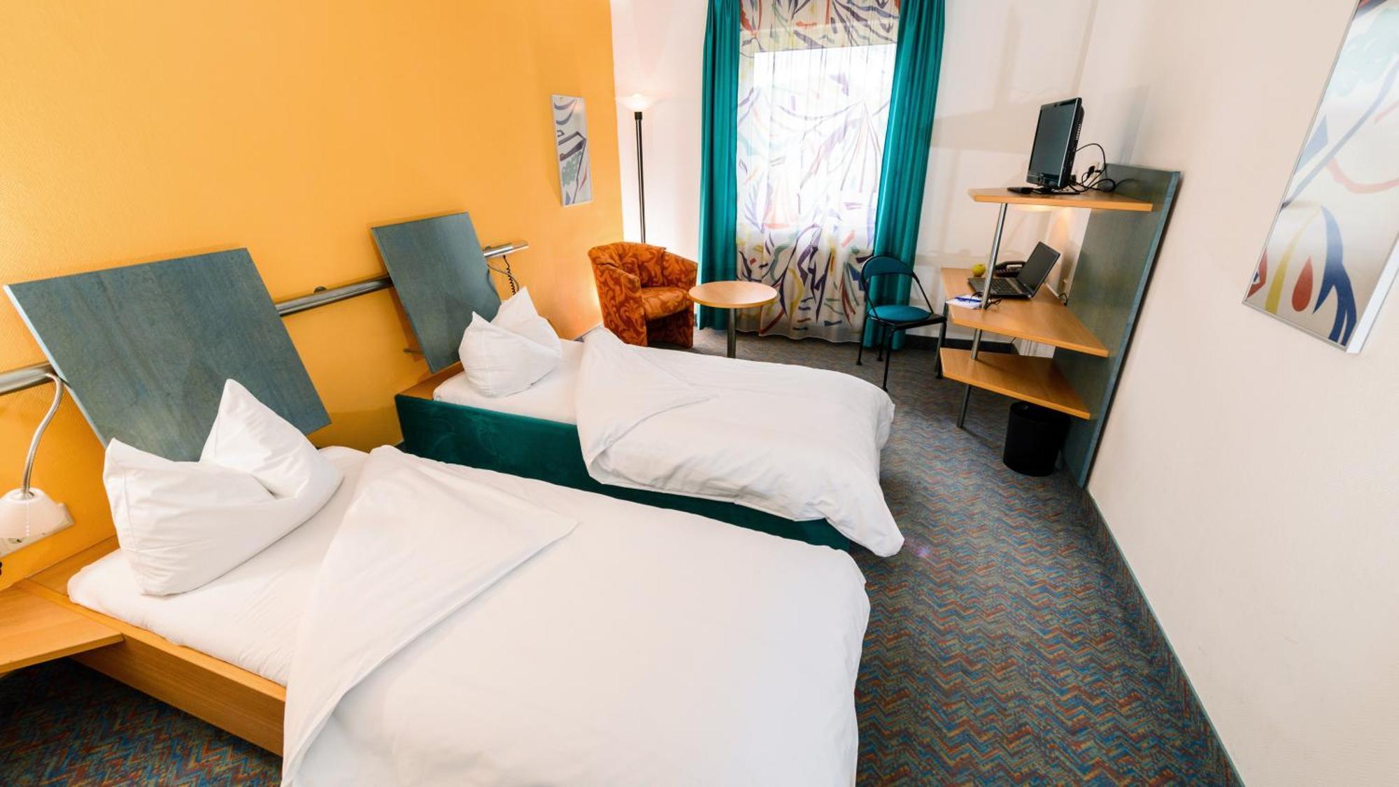Hotel Residenz Schnelldorf Room photo