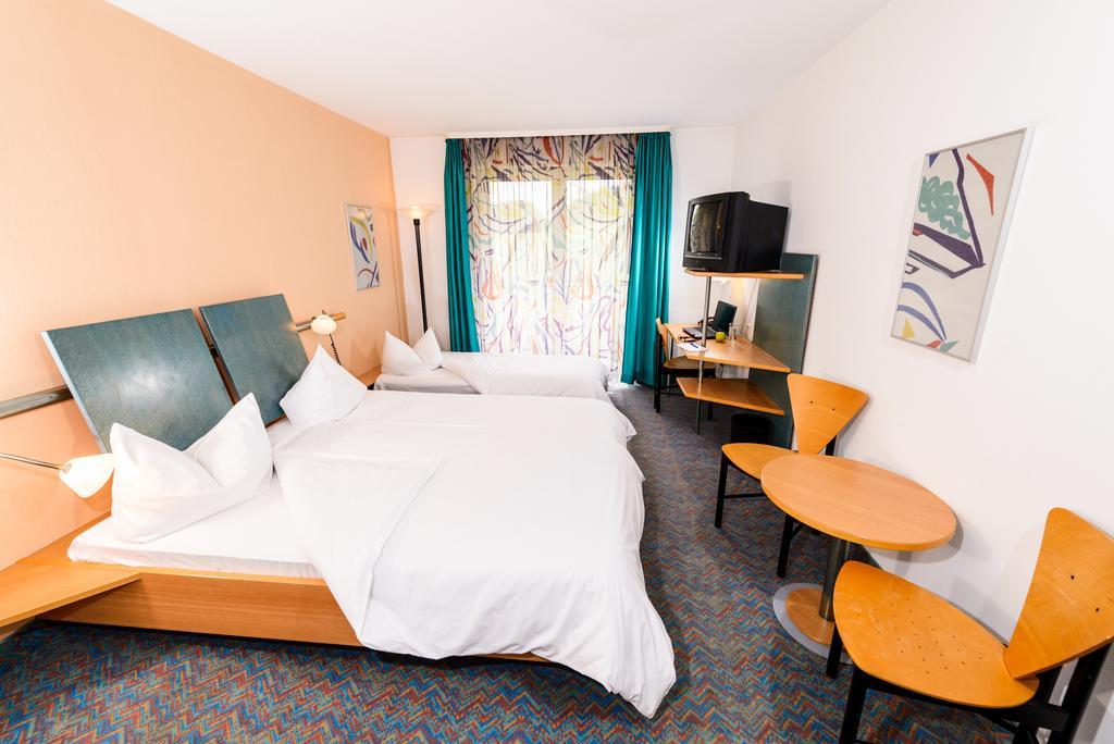 Hotel Residenz Schnelldorf Room photo